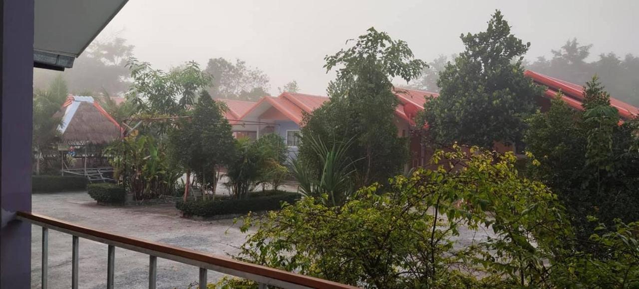 อวบอิ๋มรีสอร์ท #ที่พักภูกระดึง Ban Nong Tum Exteriör bild